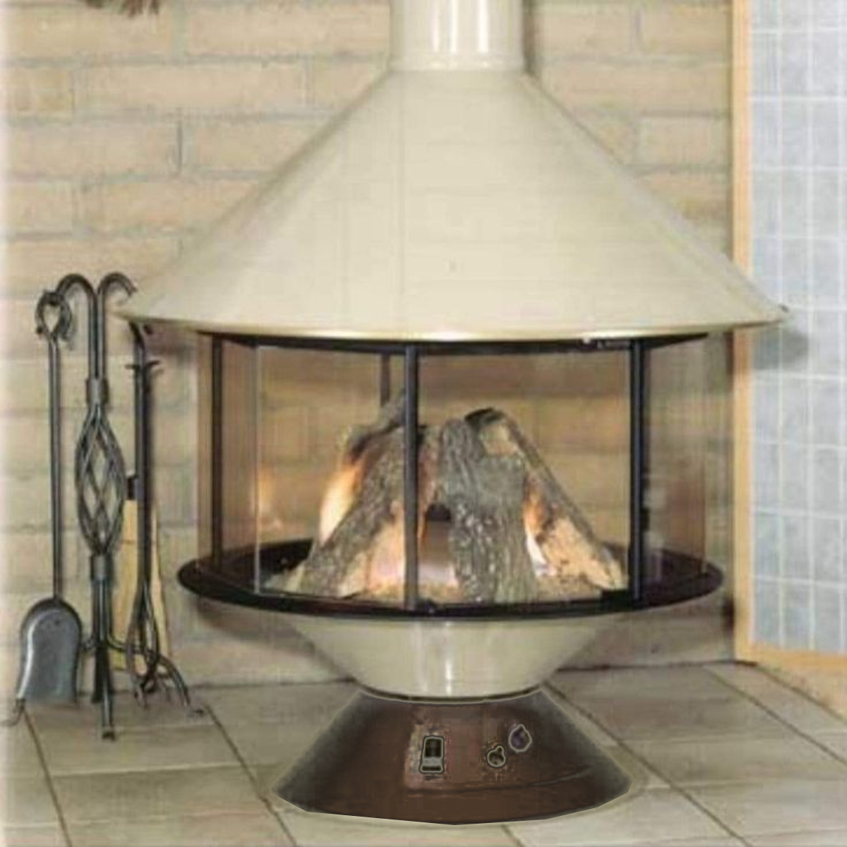 Malm Imperial Carousel B-Vent Natural-Gas Fireplace Porcelain Camel Enamel Finish w/ Remote