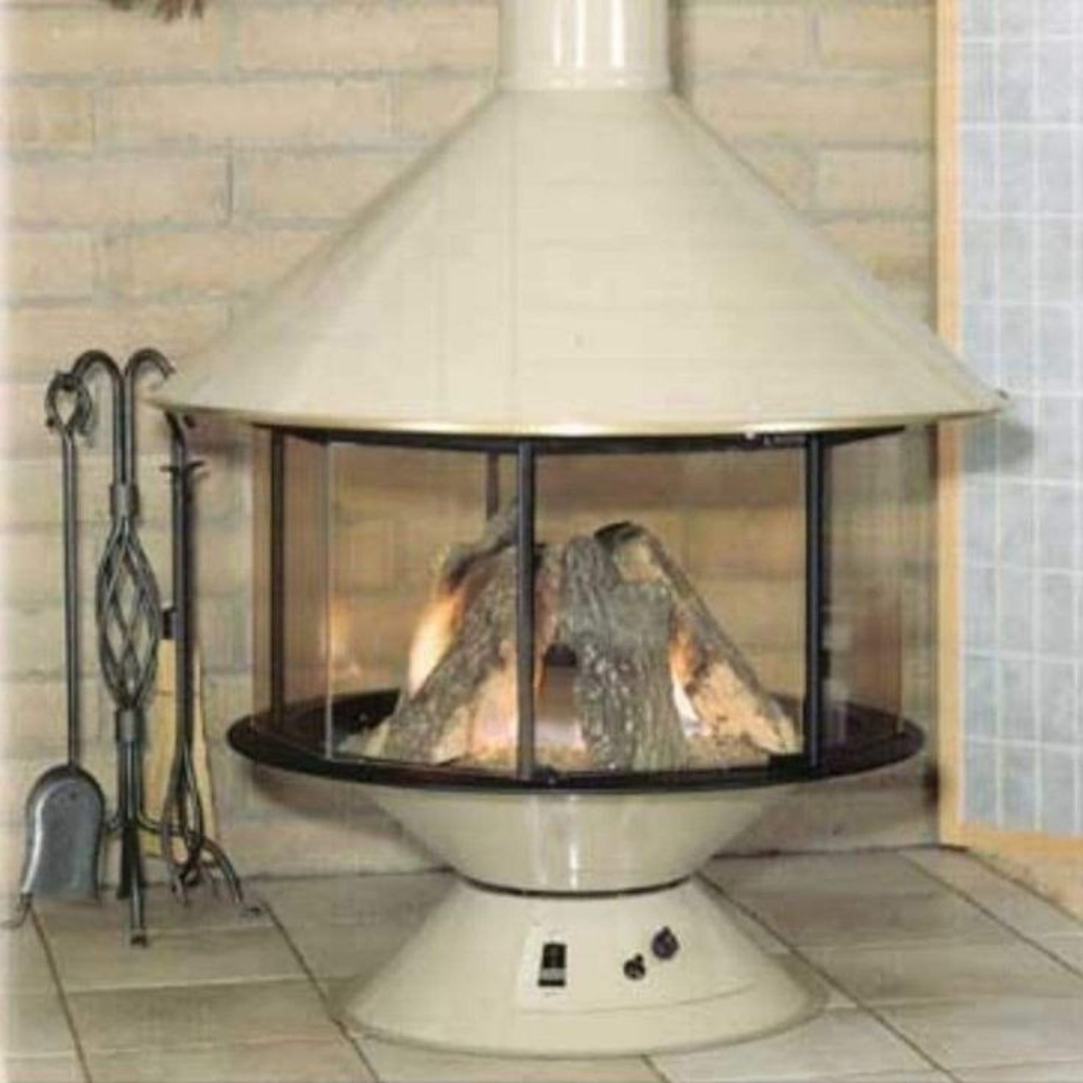 Malm Imperial Carousel B-Vent Natural-Gas Fireplace & Matching Base Porcelain Clay Enamel Finish w/ Remote